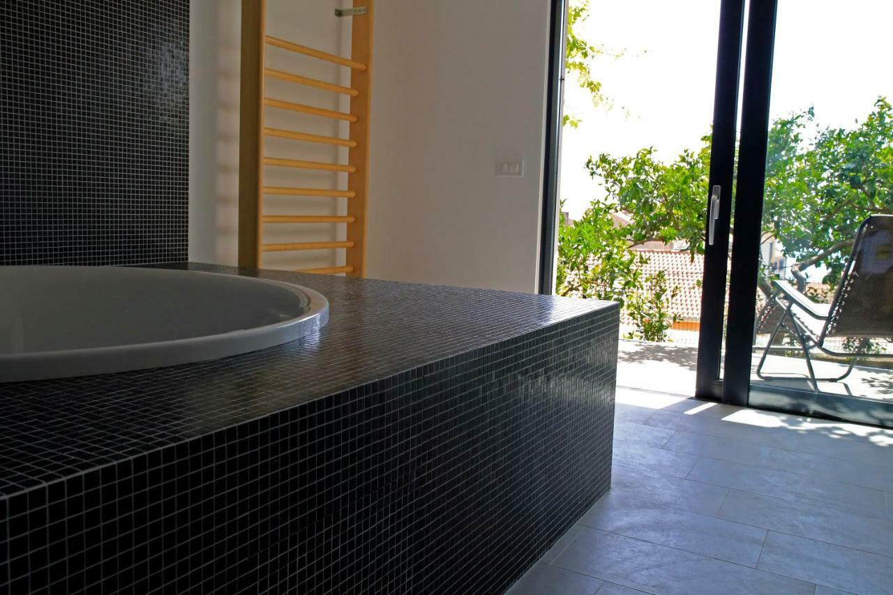 More Podgora Luxury Design Apartment ภายนอก รูปภาพ
